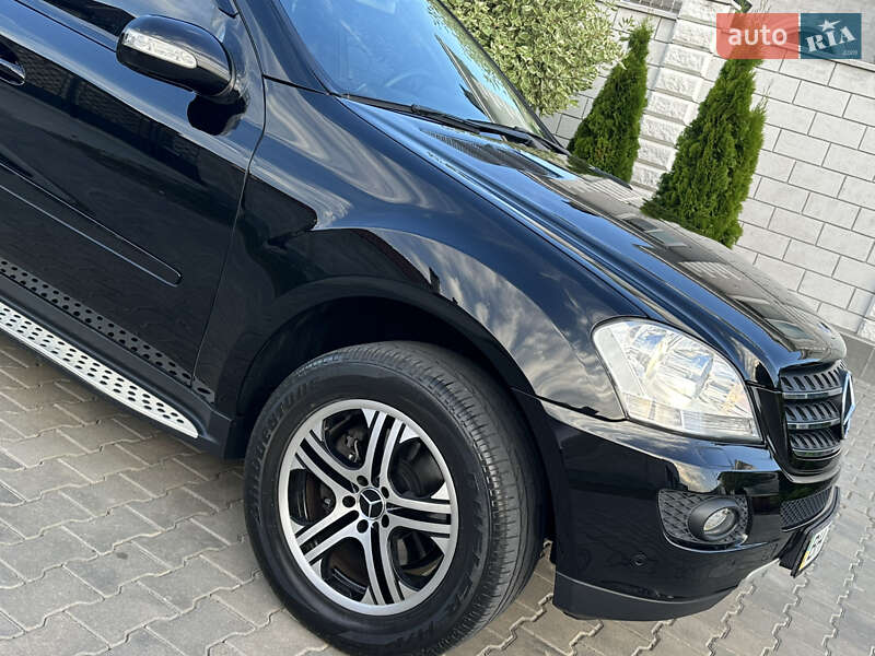 Внедорожник / Кроссовер Mercedes-Benz M-Class 2007 в Одессе