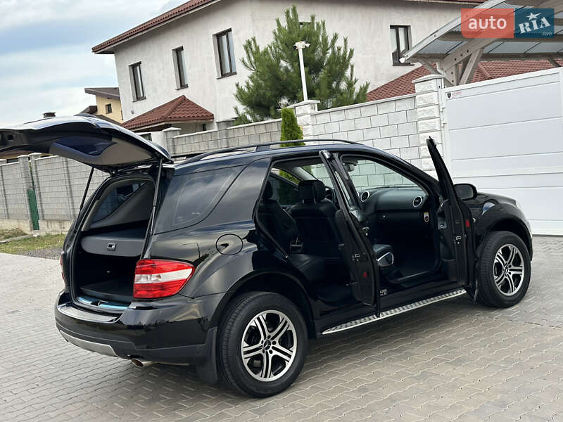 Внедорожник / Кроссовер Mercedes-Benz M-Class 2007 в Одессе