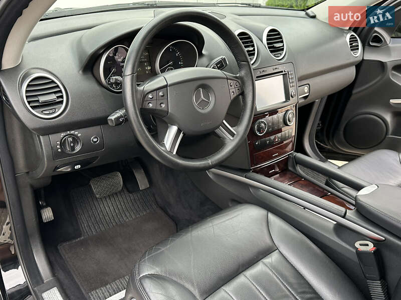 Внедорожник / Кроссовер Mercedes-Benz M-Class 2007 в Одессе