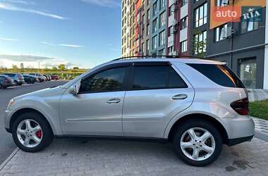 Внедорожник / Кроссовер Mercedes-Benz M-Class 2006 в 