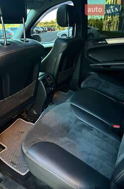 Внедорожник / Кроссовер Mercedes-Benz M-Class 2006 в 
