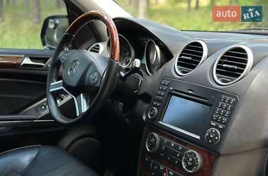 Внедорожник / Кроссовер Mercedes-Benz M-Class 2008 в 