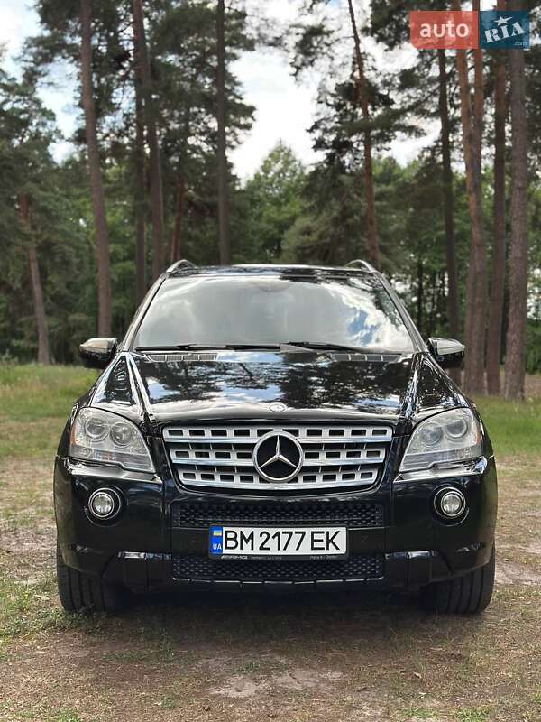 Внедорожник / Кроссовер Mercedes-Benz M-Class 2008 в Ахтырке