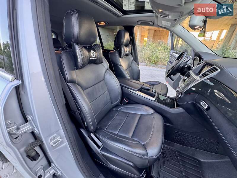 Позашляховик / Кросовер Mercedes-Benz M-Class 2015 в Одесі