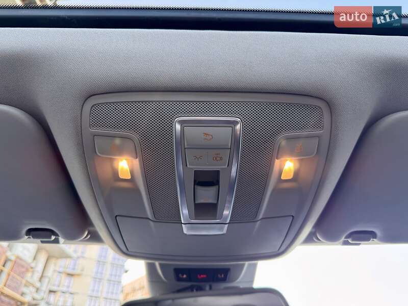 Позашляховик / Кросовер Mercedes-Benz M-Class 2015 в Одесі
