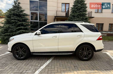 Внедорожник / Кроссовер Mercedes-Benz M-Class 2012 в 