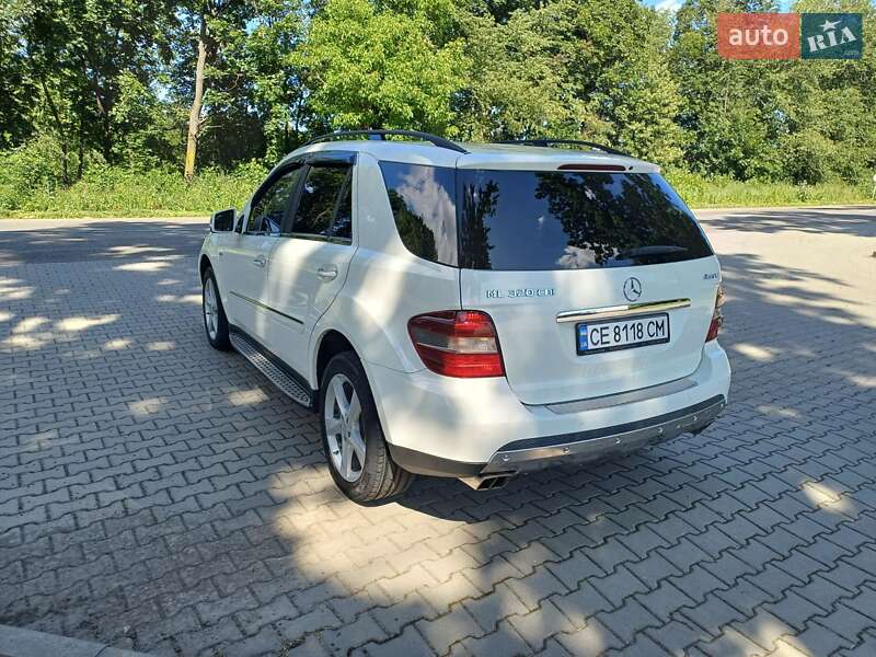 Внедорожник / Кроссовер Mercedes-Benz M-Class 2008 в Черновцах