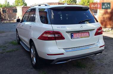 Внедорожник / Кроссовер Mercedes-Benz M-Class 2014 в 
