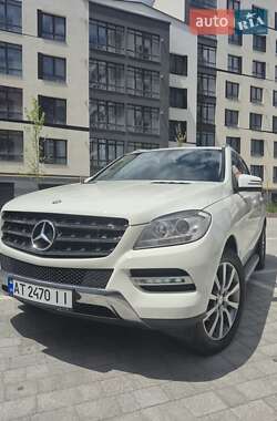 Mercedes-Benz M-Class 2012 Mercedes-Benz M-Class 2012