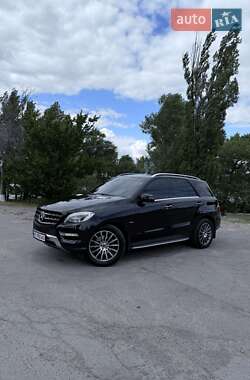 Внедорожник / Кроссовер Mercedes-Benz M-Class 2012 в 