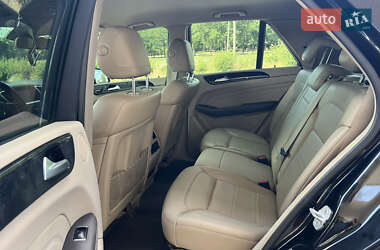 Внедорожник / Кроссовер Mercedes-Benz M-Class 2012 в 