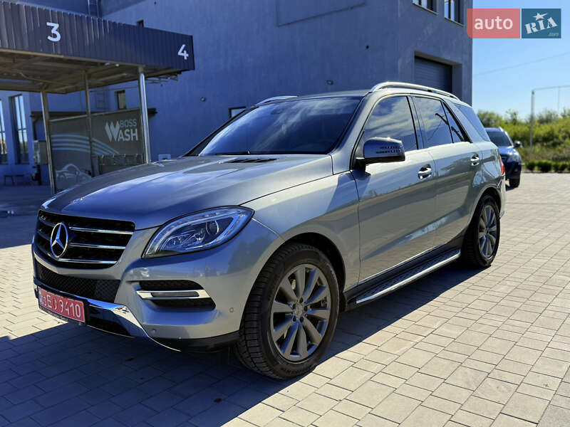 Mercedes-Benz M-Class 2015