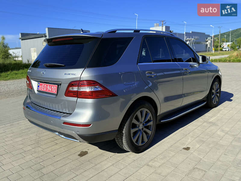 Позашляховик / Кросовер Mercedes-Benz M-Class 2015 в Виноградові