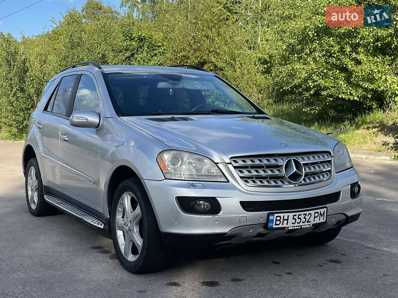 Позашляховик / Кросовер Mercedes-Benz M-Class 2008 в Києві