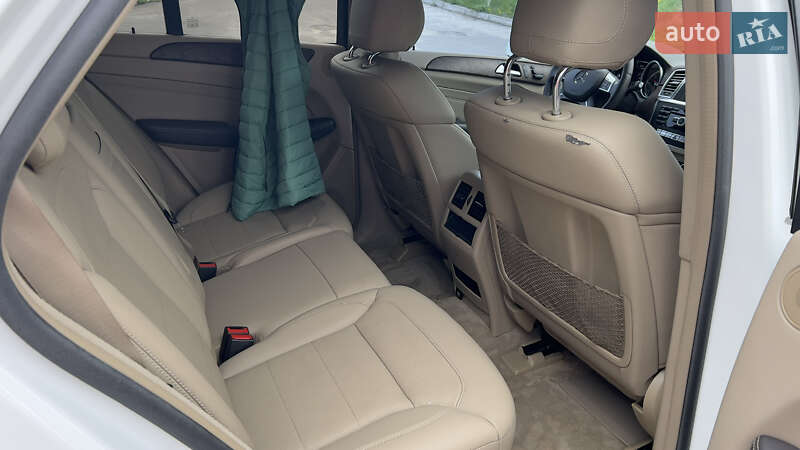 Внедорожник / Кроссовер Mercedes-Benz M-Class 2013 в Сумах
