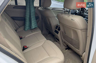 Внедорожник / Кроссовер Mercedes-Benz M-Class 2013 в 