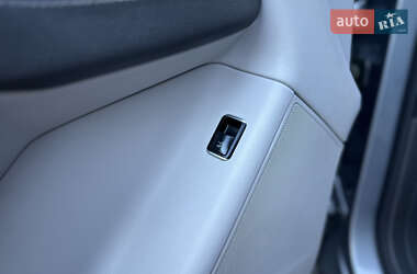 Внедорожник / Кроссовер Mercedes-Benz M-Class 2014 в 