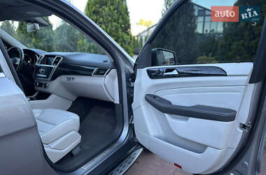 Внедорожник / Кроссовер Mercedes-Benz M-Class 2014 в 