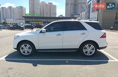 Внедорожник / Кроссовер Mercedes-Benz M-Class 2015 в 