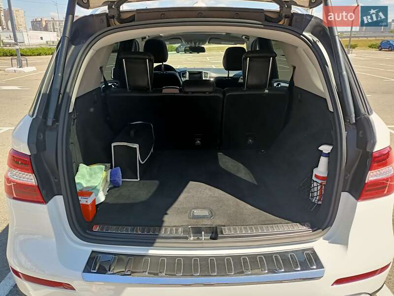 Позашляховик / Кросовер Mercedes-Benz M-Class 2015 в Києві