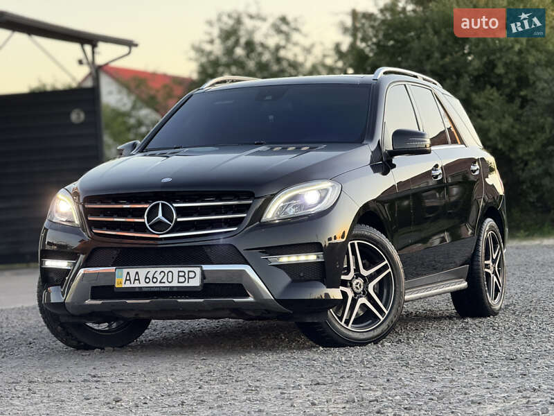Внедорожник / Кроссовер Mercedes-Benz M-Class 2013 в 
