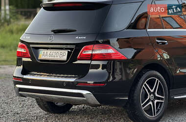 Внедорожник / Кроссовер Mercedes-Benz M-Class 2013 в 