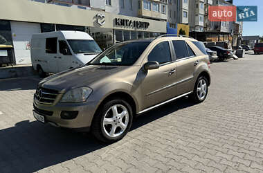 Mercedes-Benz M-Class 2008 Mercedes-Benz M-Class 2008