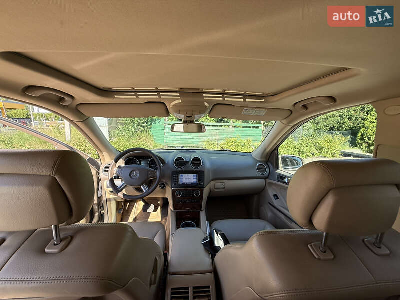 Внедорожник / Кроссовер Mercedes-Benz M-Class 2008 в Черновцах