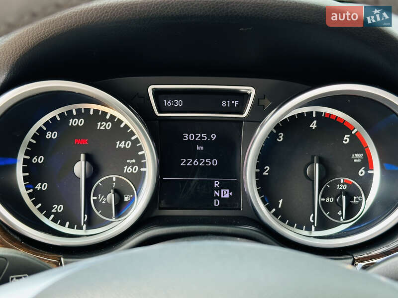 Внедорожник / Кроссовер Mercedes-Benz M-Class 2012 в Харькове