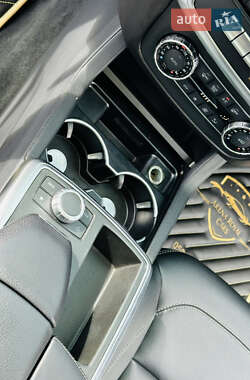 Внедорожник / Кроссовер Mercedes-Benz M-Class 2012 в 