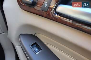 Внедорожник / Кроссовер Mercedes-Benz M-Class 2012 в 