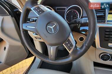 Внедорожник / Кроссовер Mercedes-Benz M-Class 2012 в 