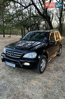 Позашляховик / Кросовер Mercedes-Benz M-Class 2003 в Миколаєві