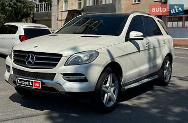 Mercedes-Benz M-Class 2013 Mercedes-Benz M-Class 2013
