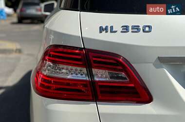 Внедорожник / Кроссовер Mercedes-Benz M-Class 2013 в 