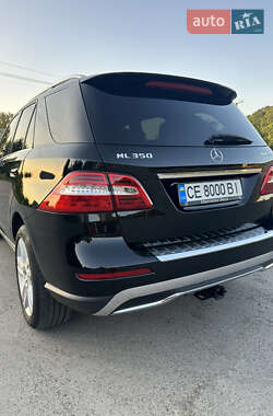 Внедорожник / Кроссовер Mercedes-Benz M-Class 2013 в 