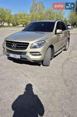 Позашляховик / Кросовер Mercedes-Benz M-Class 2013 в Херсоні
