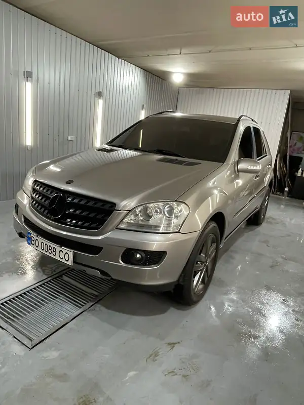 Mercedes-Benz M-Class