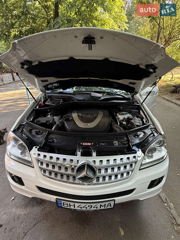 Внедорожник / Кроссовер Mercedes-Benz M-Class 2007 в Одессе