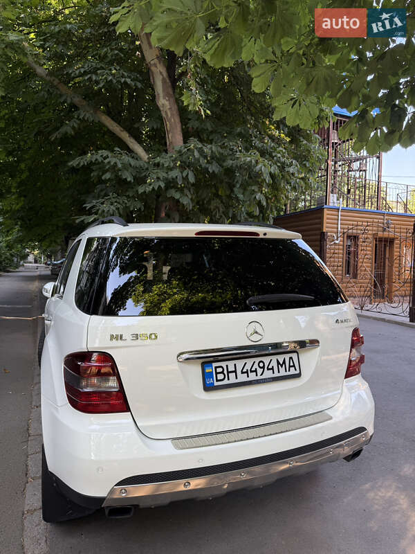 Внедорожник / Кроссовер Mercedes-Benz M-Class 2007 в Одессе