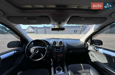 Позашляховик / Кросовер Mercedes-Benz M-Class 2006 в 