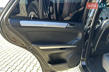 Позашляховик / Кросовер Mercedes-Benz M-Class 2006 в 