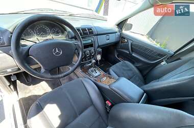 Внедорожник / Кроссовер Mercedes-Benz M-Class 2005 в 