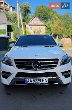Внедорожник / Кроссовер Mercedes-Benz M-Class 2012 в 