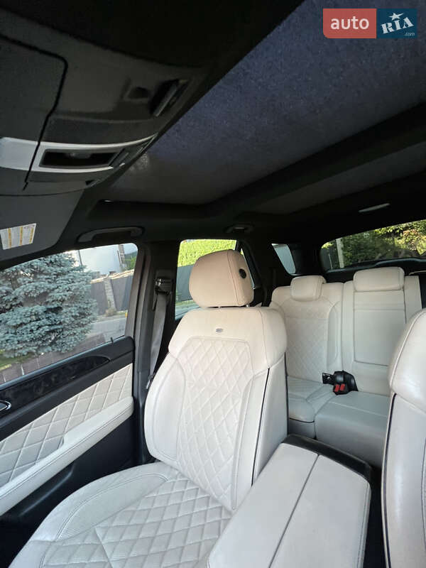 Позашляховик / Кросовер Mercedes-Benz M-Class 2012 в Рівному