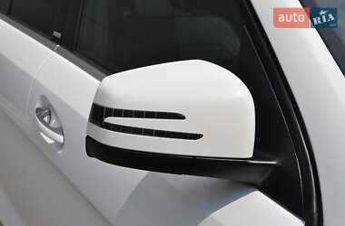 Позашляховик / Кросовер Mercedes-Benz M-Class 2013 в 