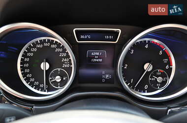 Позашляховик / Кросовер Mercedes-Benz M-Class 2013 в 