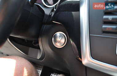 Позашляховик / Кросовер Mercedes-Benz M-Class 2013 в 