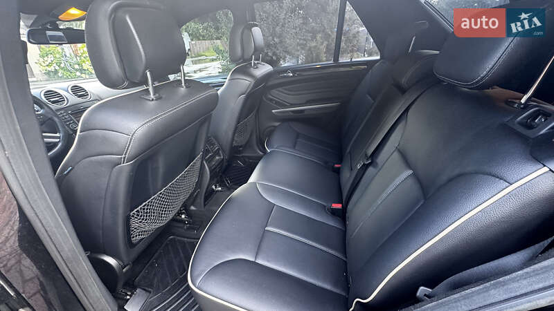 Позашляховик / Кросовер Mercedes-Benz M-Class 2011 в Києві