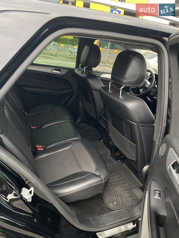 Позашляховик / Кросовер Mercedes-Benz M-Class 2013 в Києві